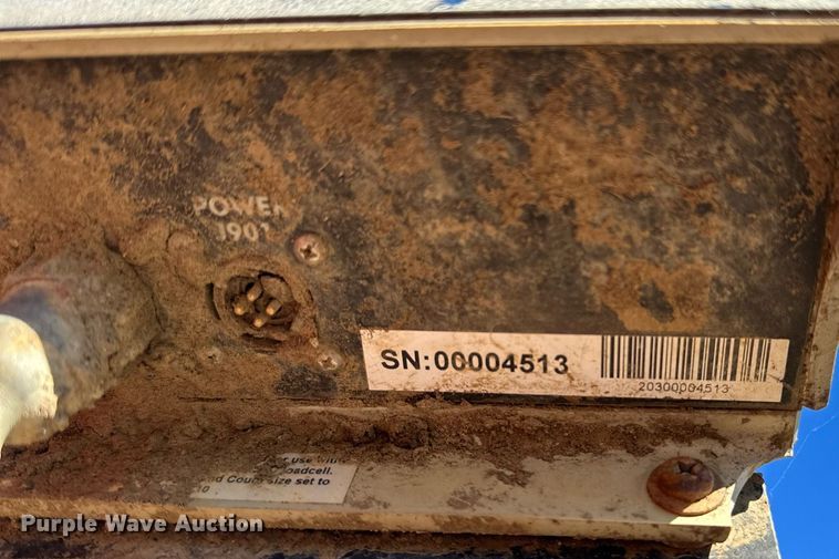 image for item OG9157 RotoMix  425 VXT feed mixer