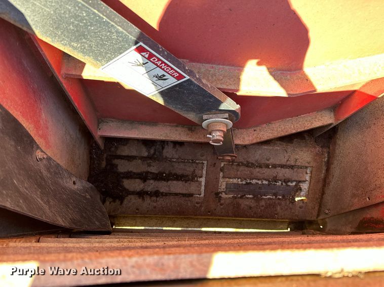 image for item OG9157 RotoMix  425 VXT feed mixer