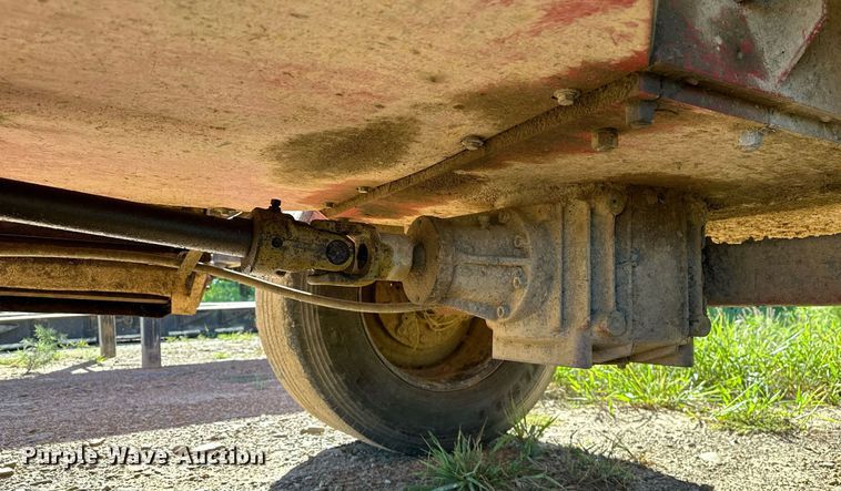 image for item OG9157 RotoMix  425 VXT feed mixer