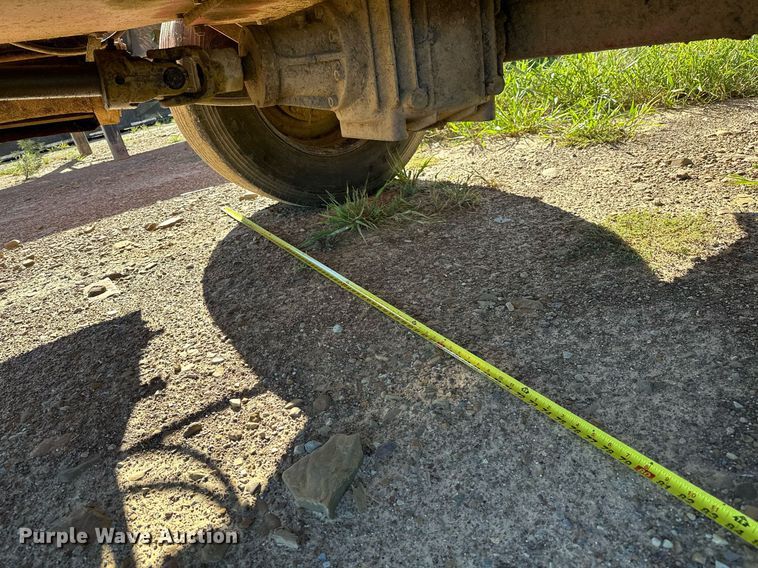 image for item OG9157 RotoMix  425 VXT feed mixer