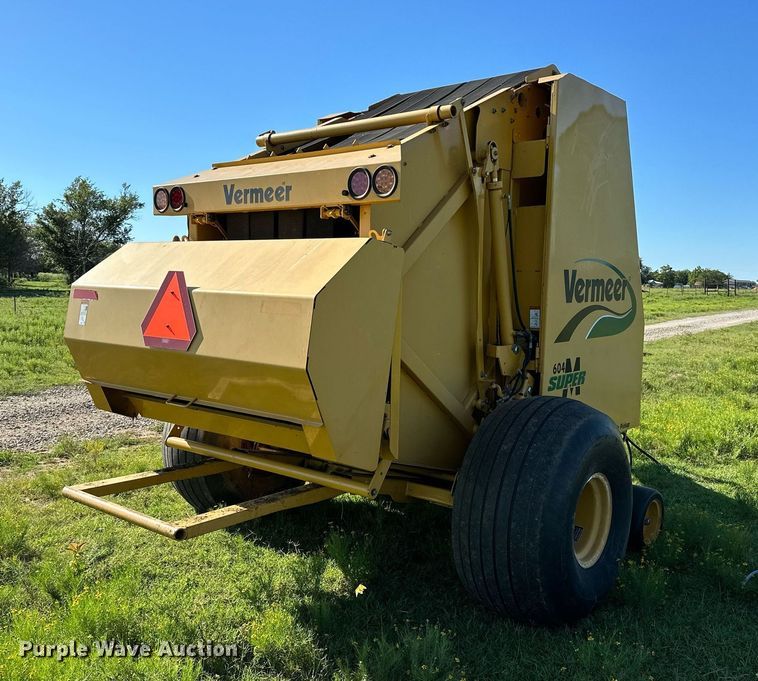 image for item OG9159 2013 Vermeer 604 Super M  round baler