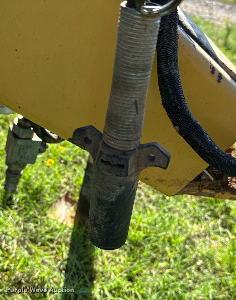 image for item OG9159 2013 Vermeer 604 Super M  round baler