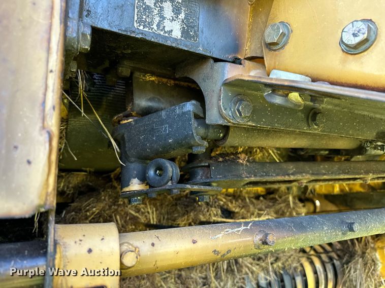 image for item OG9159 2013 Vermeer 604 Super M  round baler