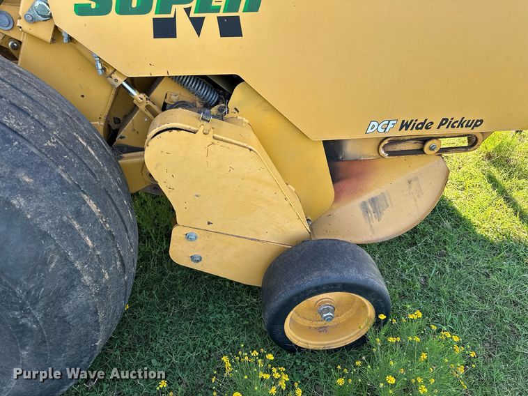 image for item OG9159 2013 Vermeer 604 Super M  round baler