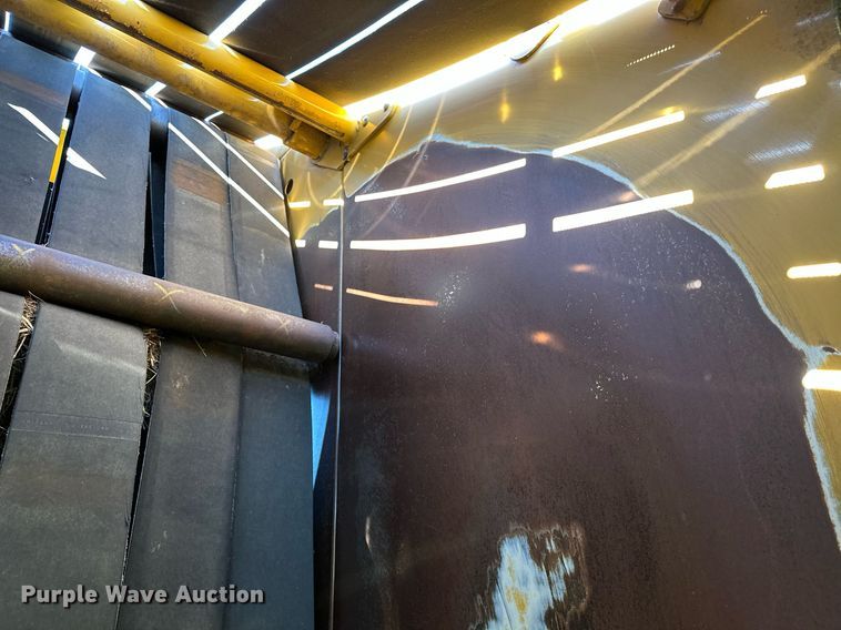 image for item OG9159 2013 Vermeer 604 Super M  round baler