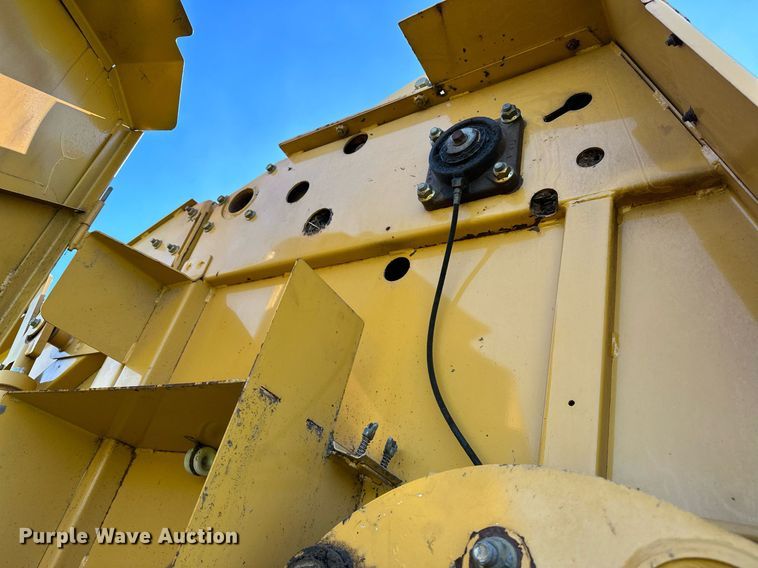 image for item OG9159 2013 Vermeer 604 Super M  round baler