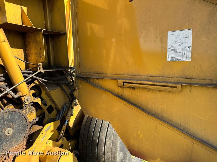 image for item OG9159 2013 Vermeer 604 Super M  round baler