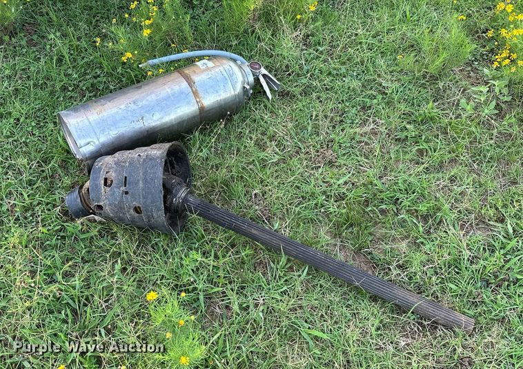 image for item OG9159 2013 Vermeer 604 Super M  round baler