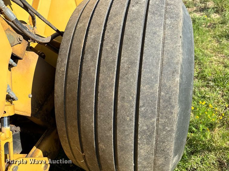 image for item OG9159 2013 Vermeer 604 Super M  round baler