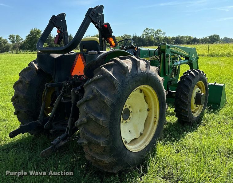 image for item OG9160 2006 John Deere 5105  tractor