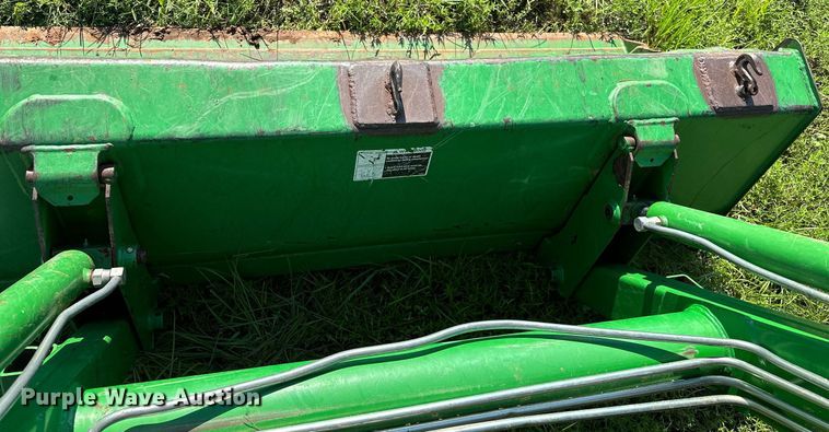 image for item OG9160 2006 John Deere 5105  tractor