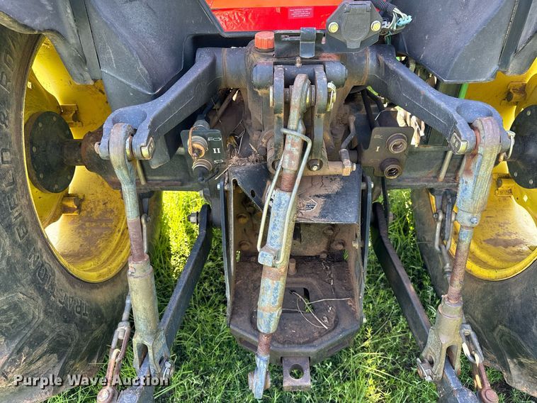 image for item OG9160 2006 John Deere 5105  tractor