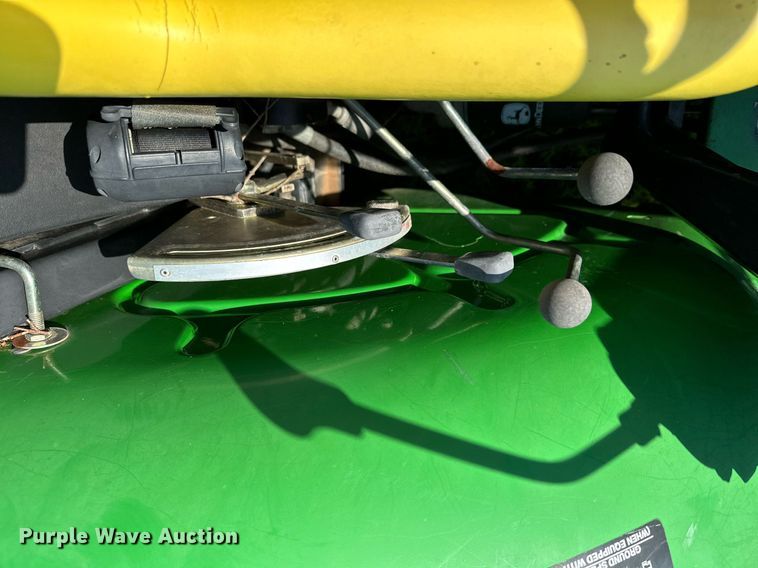 image for item OG9160 2006 John Deere 5105  tractor