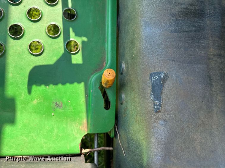 image for item OG9160 2006 John Deere 5105  tractor