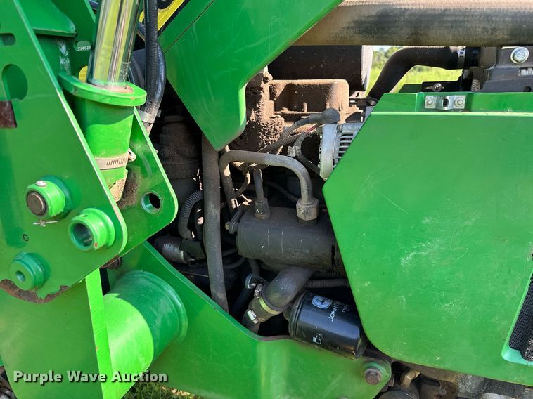 image for item OG9160 2006 John Deere 5105  tractor