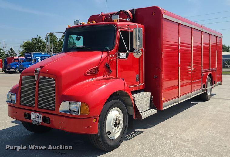 image for item DI3006 2002 Kenworth T300  delivery truck