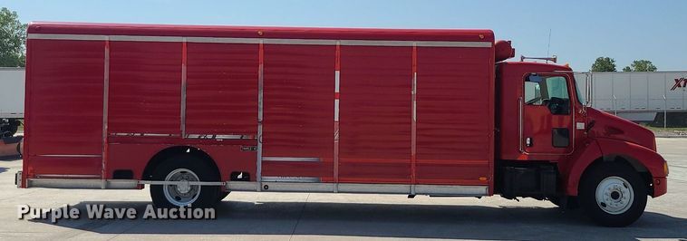 image for item DI3006 2002 Kenworth T300  delivery truck