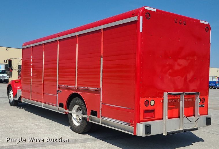 image for item DI3006 2002 Kenworth T300  delivery truck