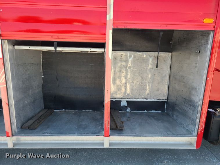 image for item DI3006 2002 Kenworth T300  delivery truck