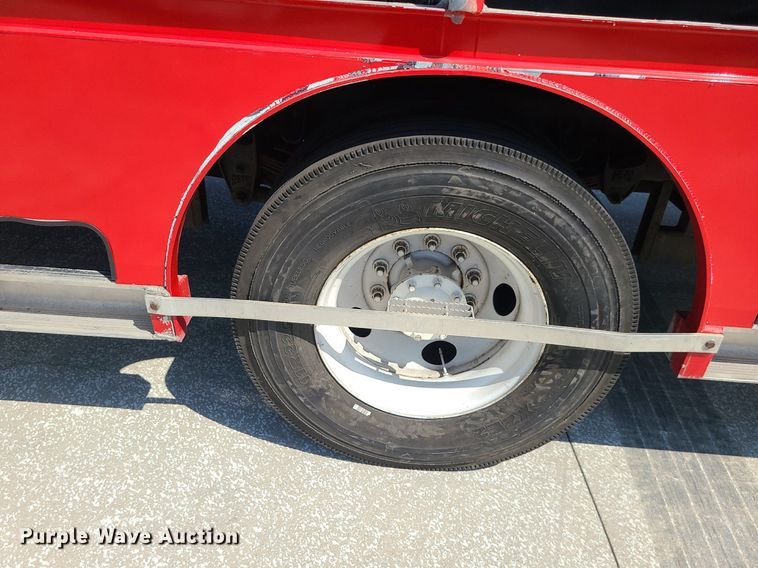 image for item DI3006 2002 Kenworth T300  delivery truck