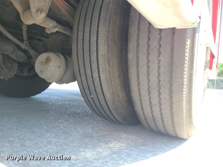 image for item DI3006 2002 Kenworth T300  delivery truck