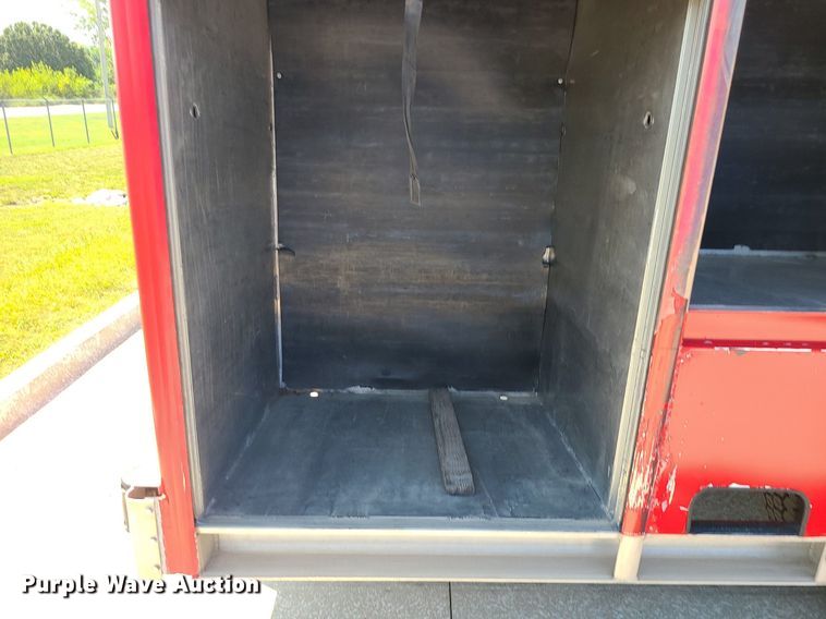 image for item DI3007 2003 Kenworth T300  delivery truck