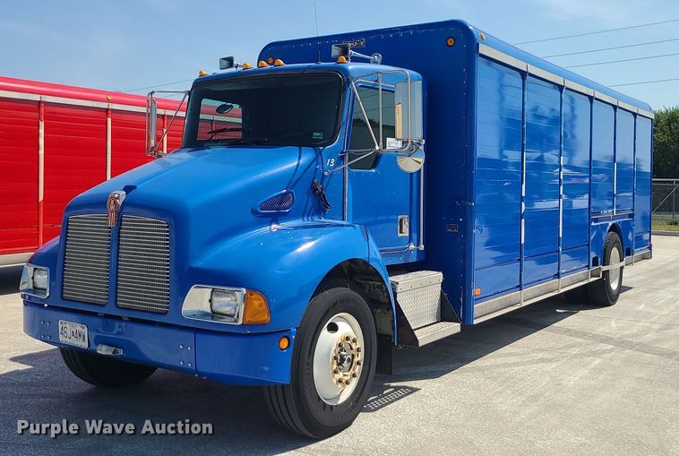 image for item DI3008 2001 Kenworth T300  delivery truck