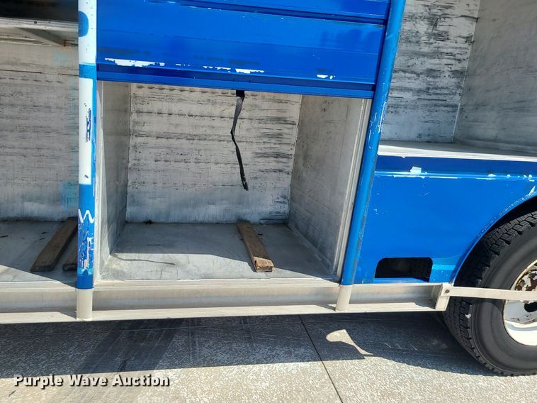 image for item DI3008 2001 Kenworth T300  delivery truck