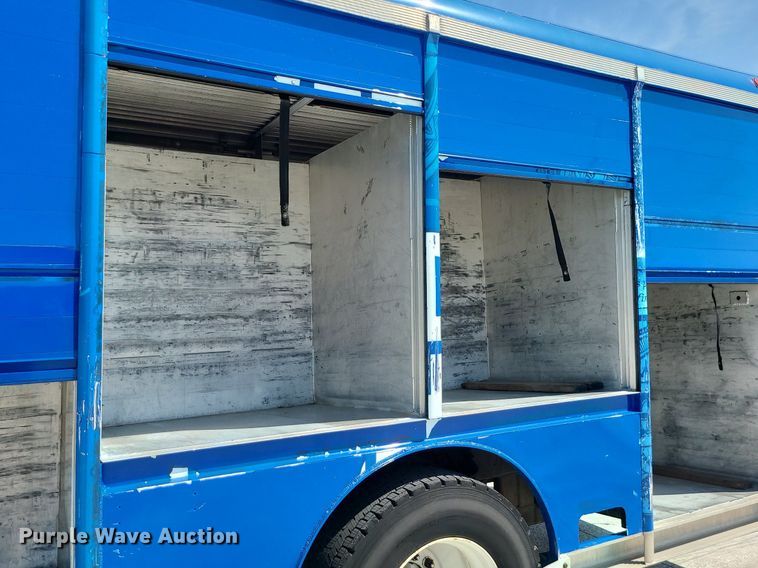 image for item DI3008 2001 Kenworth T300  delivery truck