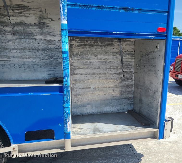 image for item DI3008 2001 Kenworth T300  delivery truck