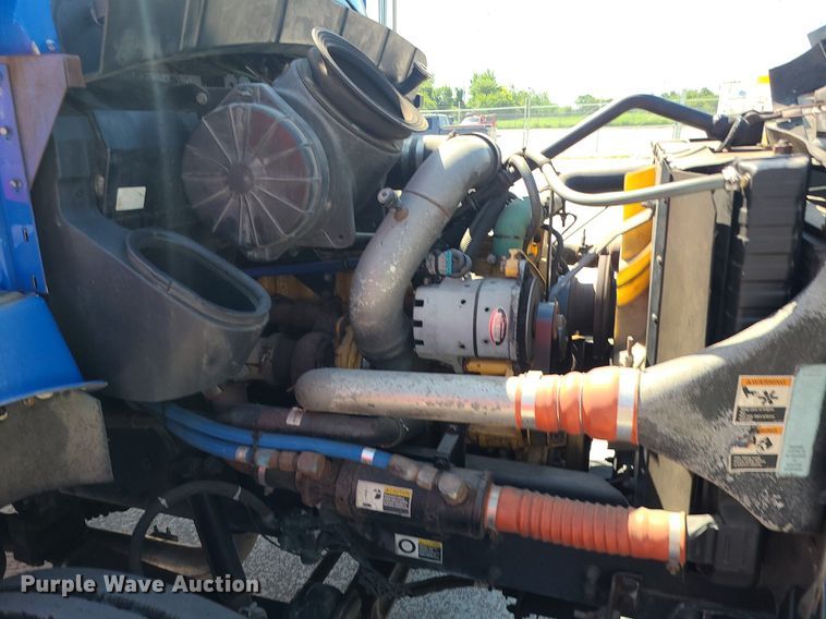 image for item DI3008 2001 Kenworth T300  delivery truck