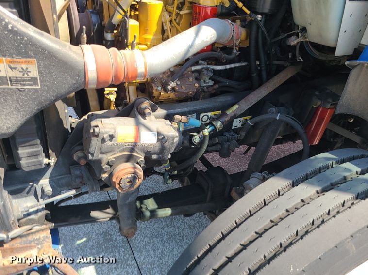 image for item DI3008 2001 Kenworth T300  delivery truck