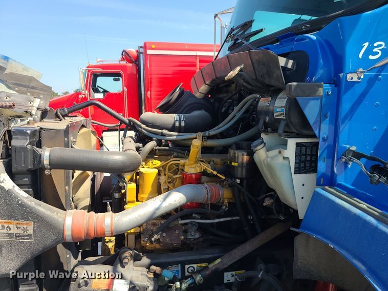 image for item DI3008 2001 Kenworth T300  delivery truck