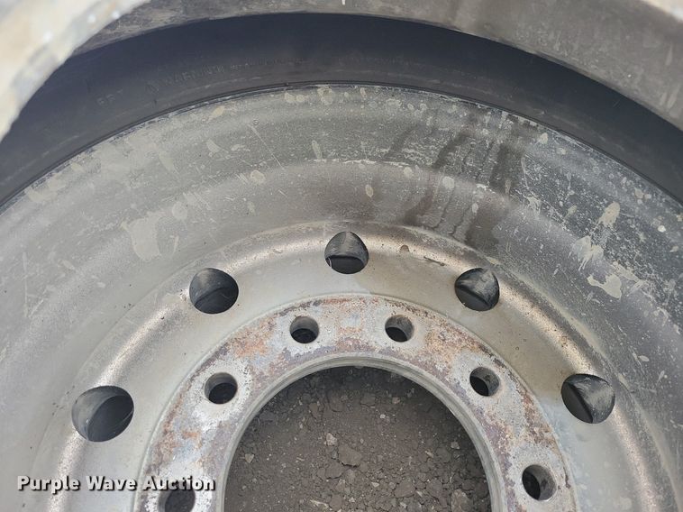 image for item DN4126 (4) Michelin 455/55R22.5 tires and wheels