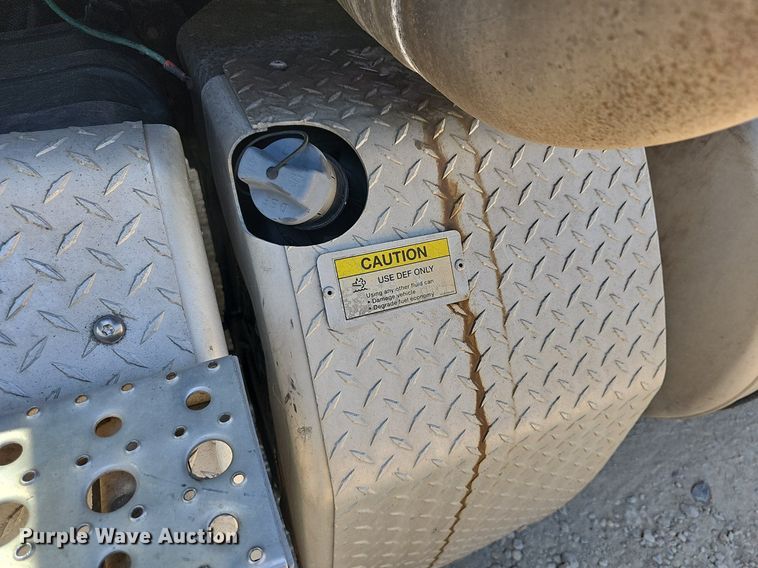 image for item DN8661 2015 Freightliner 122SD  truck