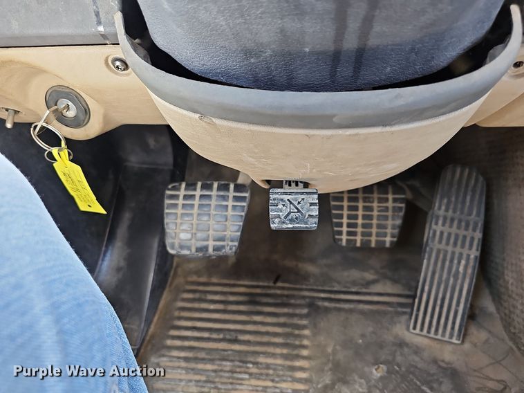 image for item DN8661 2015 Freightliner 122SD  truck