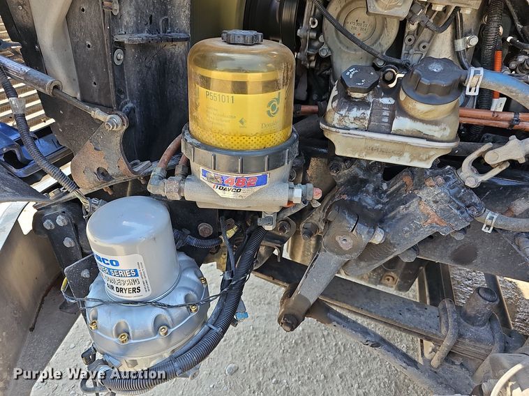 image for item DN8661 2015 Freightliner 122SD  truck