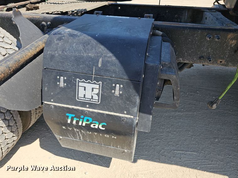 image for item DN8661 2015 Freightliner 122SD  truck