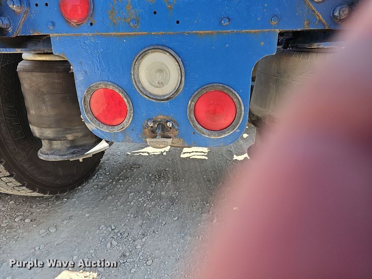 image for item DN8661 2015 Freightliner 122SD  truck