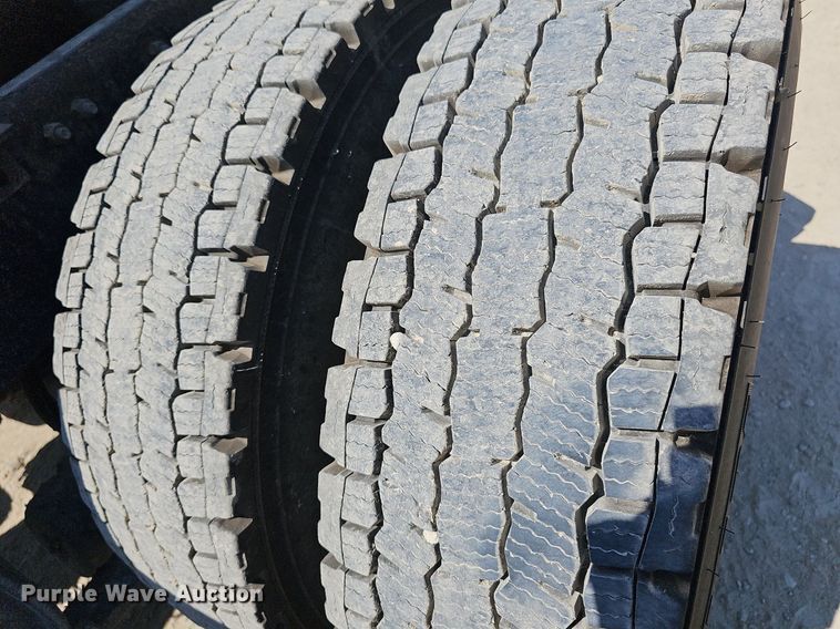 image for item DN8661 2015 Freightliner 122SD  truck