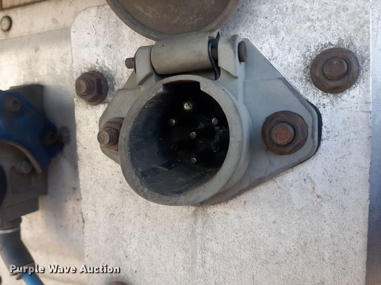 image for item DO3057 2009 Wabash  refrigerated van trailer