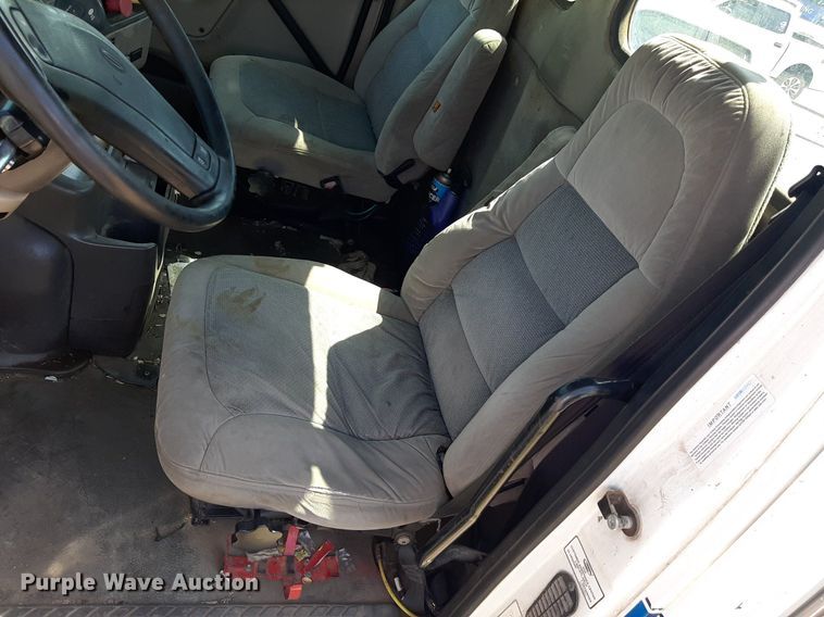 image for item DO3112 2006 Sterling AT9500  semi truck