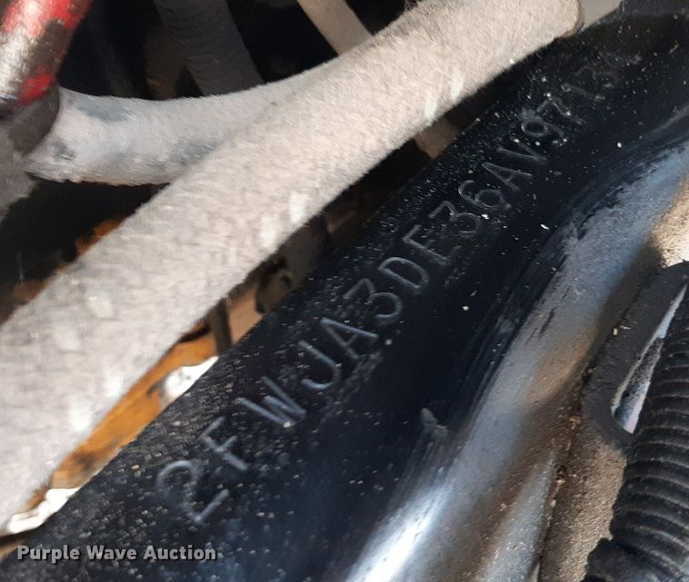 image for item DO3112 2006 Sterling AT9500  semi truck