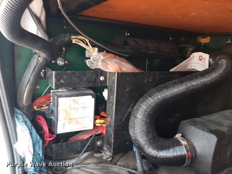 image for item DO3115 2011 International Pro Star Premium  semi truck