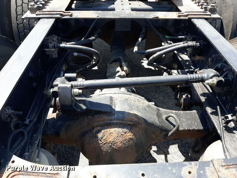 image for item DO3115 2011 International Pro Star Premium  semi truck