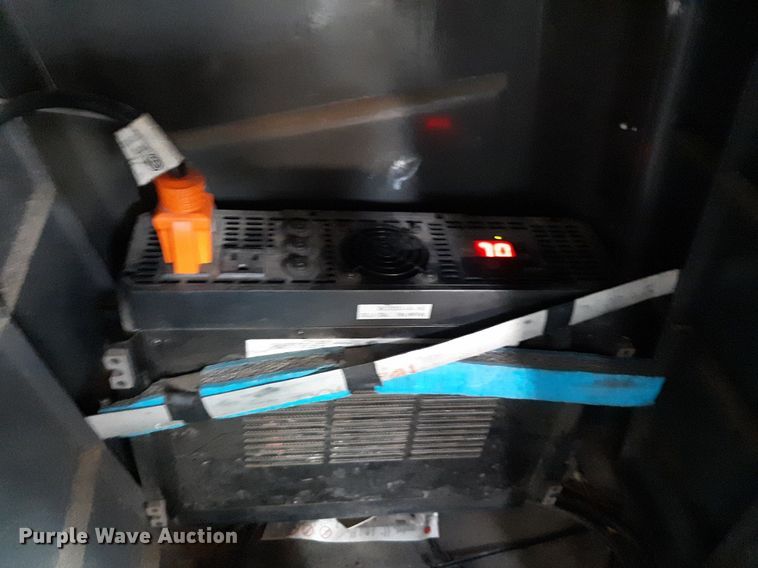 image for item DO3115 2011 International Pro Star Premium  semi truck