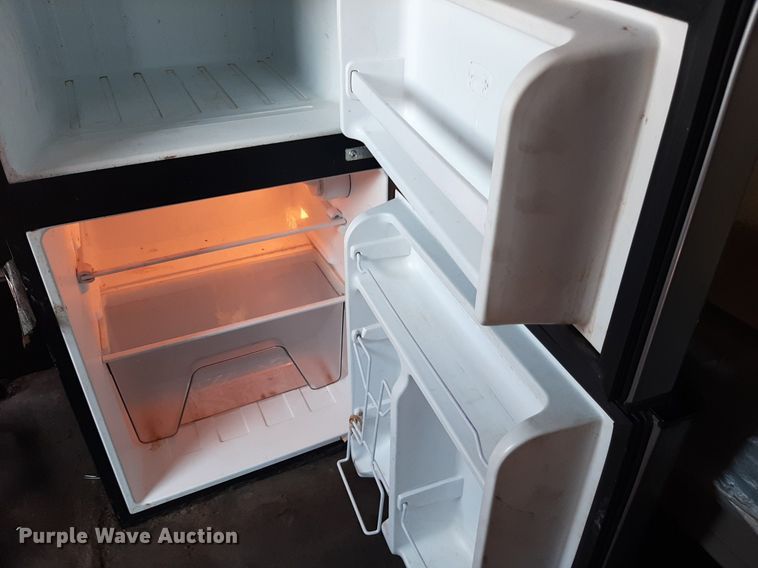 image for item DO3115 2011 International Pro Star Premium  semi truck