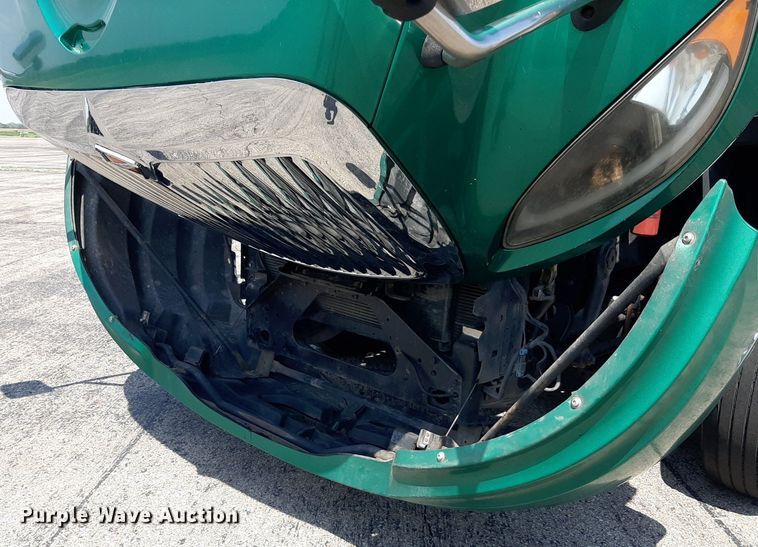 image for item DO3115 2011 International Pro Star Premium  semi truck