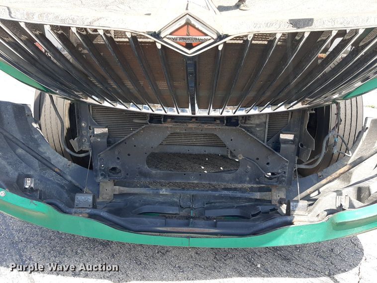 image for item DO3115 2011 International Pro Star Premium  semi truck