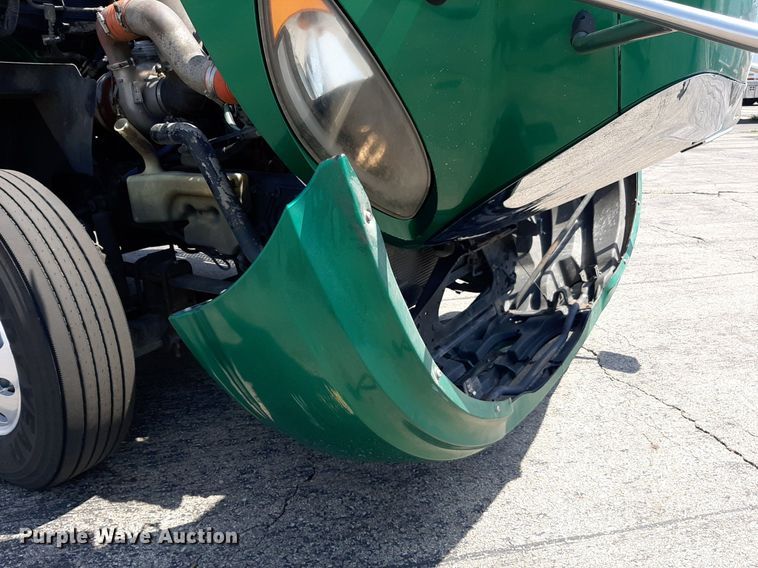 image for item DO3115 2011 International Pro Star Premium  semi truck